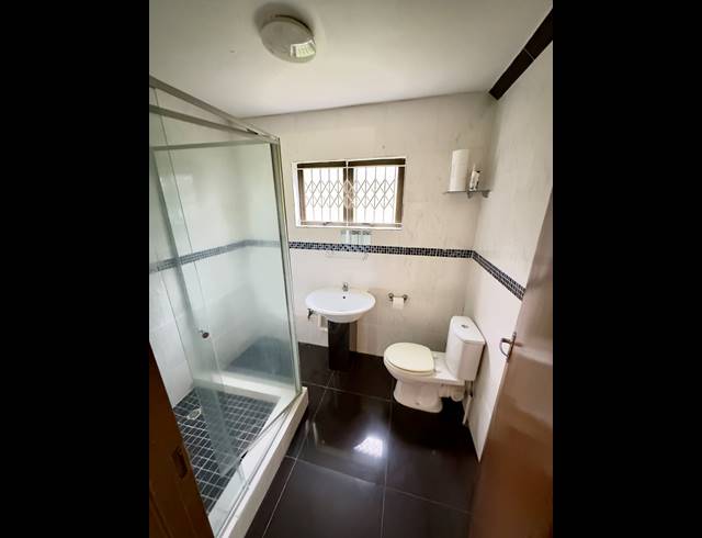 2 BEDROOM APARTMENT FOR SALE IN SHERWOOD